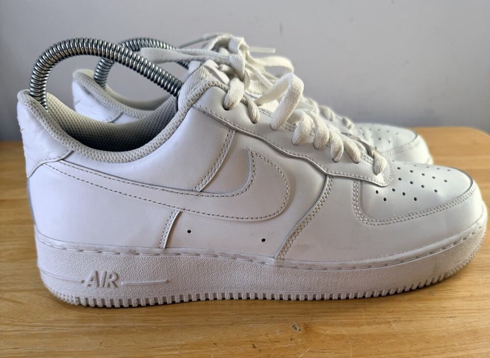 Nike Air Force 1 '07 Sneaker Triple White CW2288 111 Men's Size 9.5